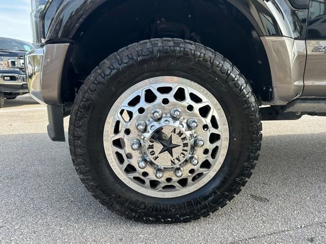 Certified 2022 Ford F450 Lariat w/ Lariat Value Package image 31