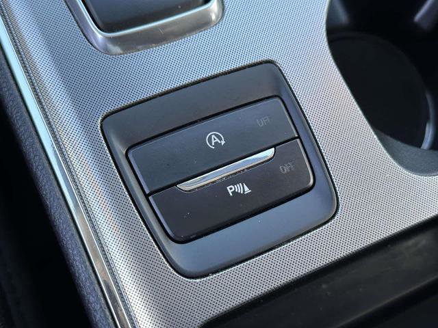 Certified 2024 Ford Edge Titanium image 31