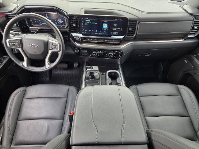 Used 2024 Chevrolet Silverado 1500 LT Trail Boss w/ LT Trail Boss Premium Package AWD/4WD image 24