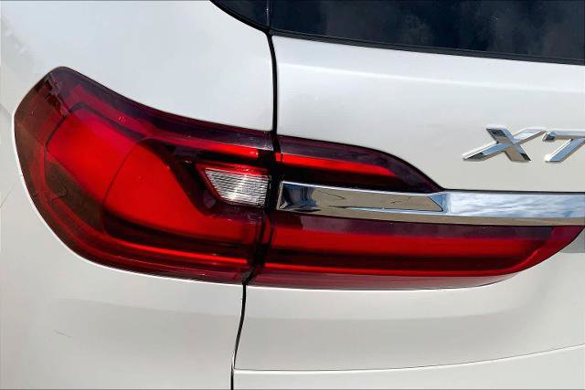 Used 2020 BMW X7 xDrive40i w/ M Sport Package AWD/4WD image 29