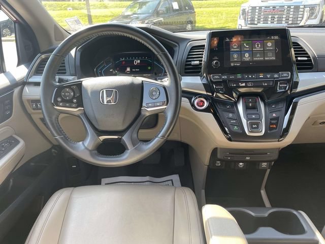 Used 2022 Honda Odyssey Touring image 15