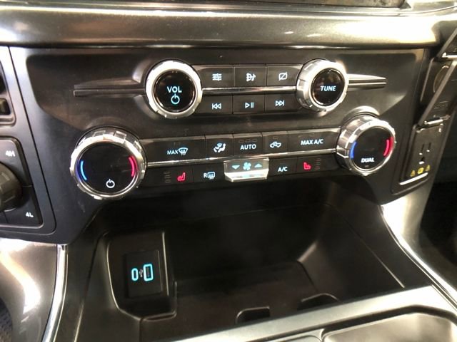 Certified 2021 Ford F150 XLT w/ Equipment Group 302A High image 18