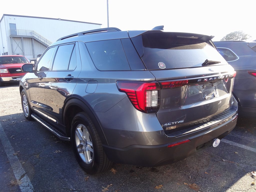 Certified 2025 Ford Explorer Active image 2