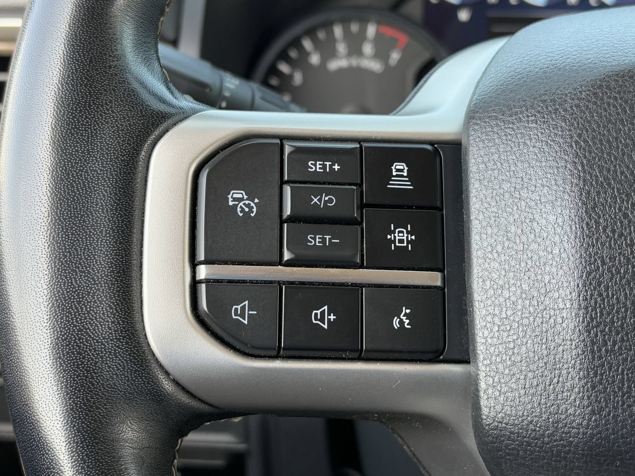 Certified 2024 Ford Expedition Limited RWD image 16