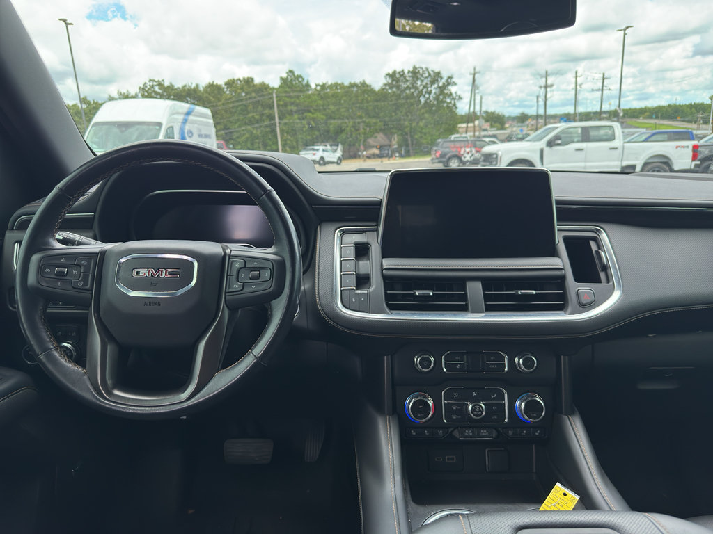 Used 2022 GMC Yukon AT4 w/ AT4 Premium Package AWD/4WD image 14