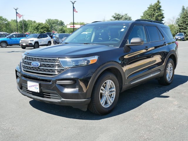 Certified 2020 Ford Explorer XLT w/ Comfort Package AWD/4WD image 4