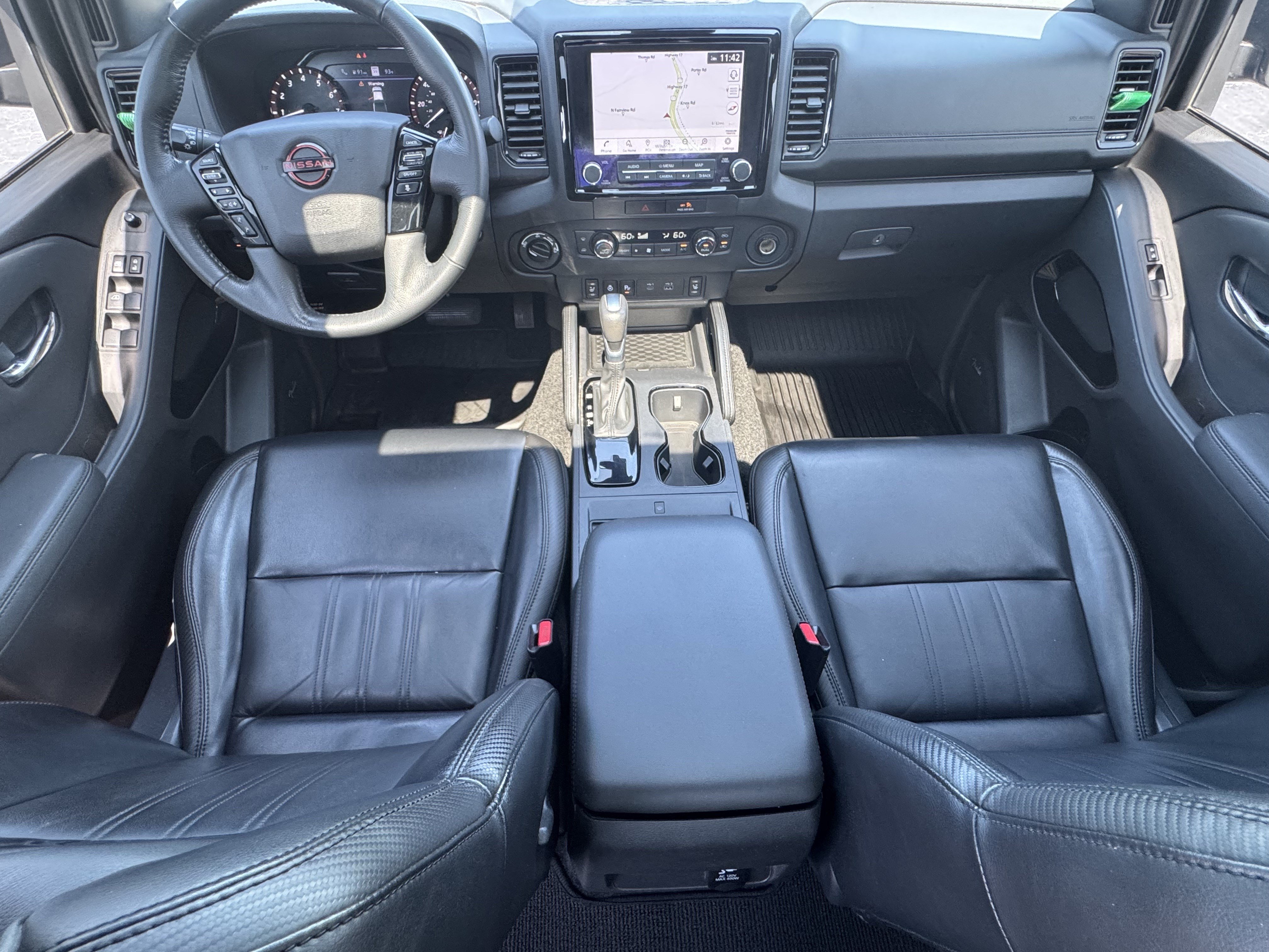 Used 2022 Nissan Frontier PRO-4X w/ Pro-4X Premium Package AWD/4WD image 26