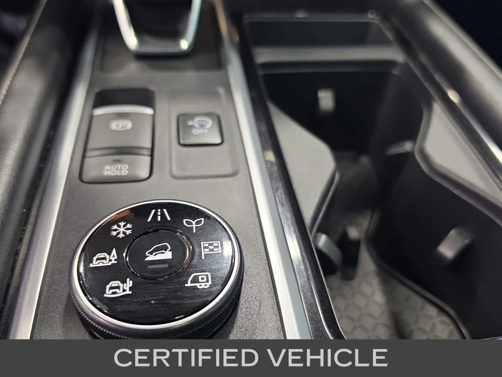 Used 2022 Nissan Pathfinder SL AWD/4WD image 22