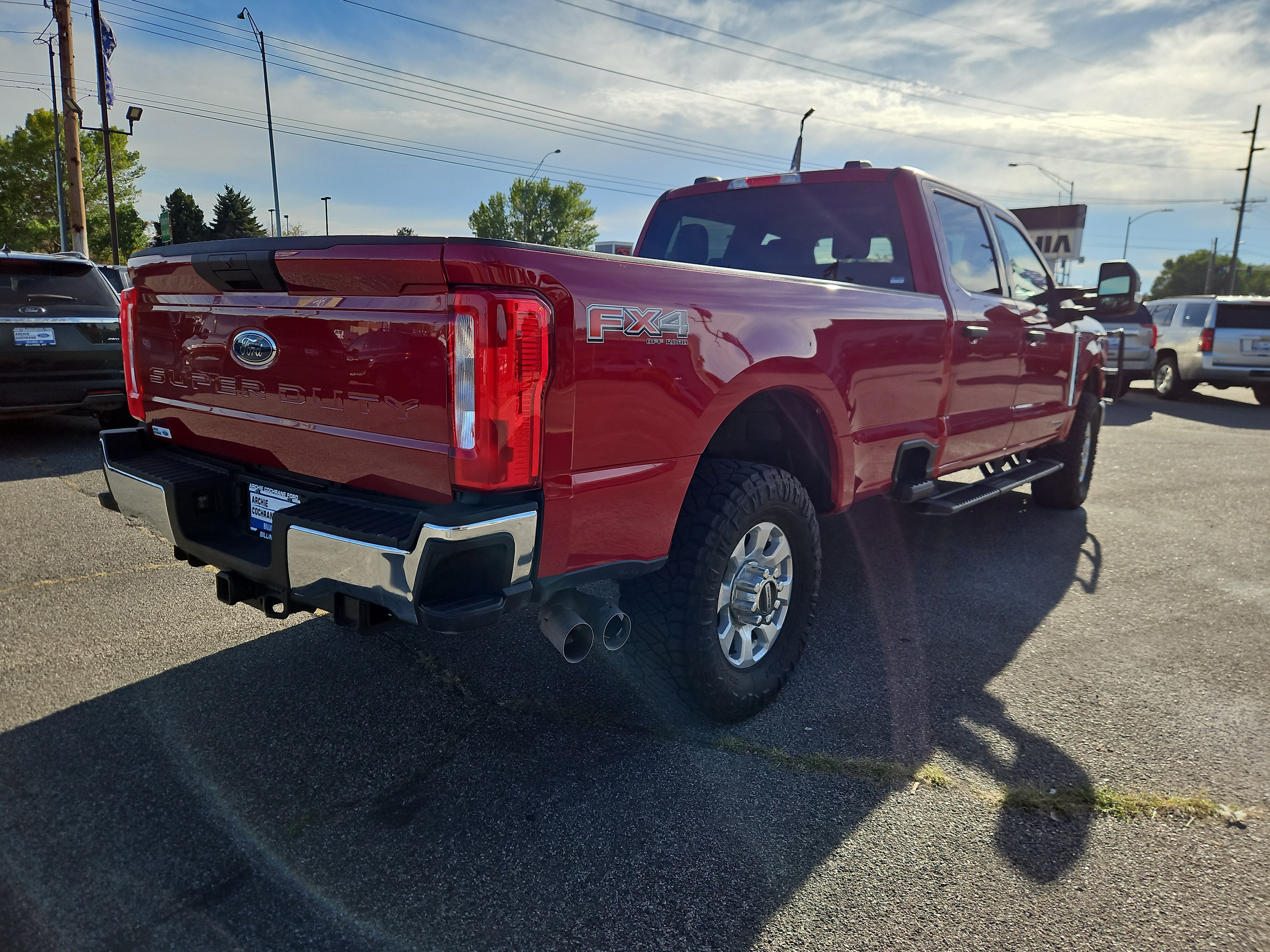 Certified 2024 Ford F350 XLT w/ FX4 Off-Road Package AWD/4WD image 5