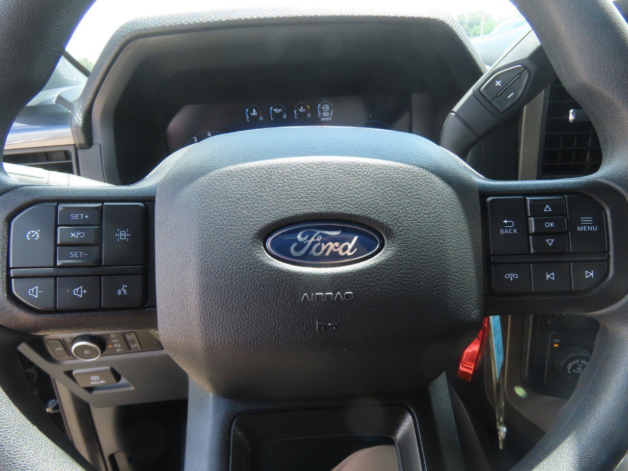 Certified 2025 Ford F150 STX AWD/4WD image 27