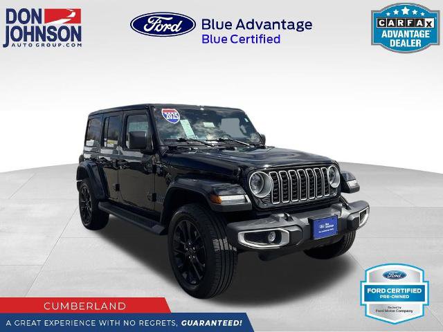 Used 2025 Jeep Wrangler Unlimited Sahara AWD/4WD image 1
