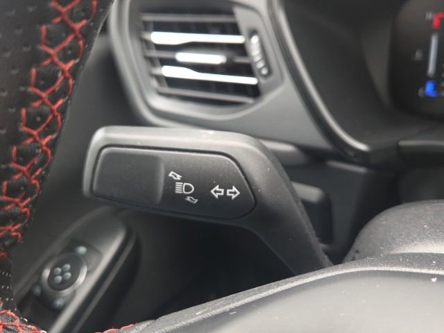 Certified 2024 Ford Escape ST-Line AWD/4WD image 40