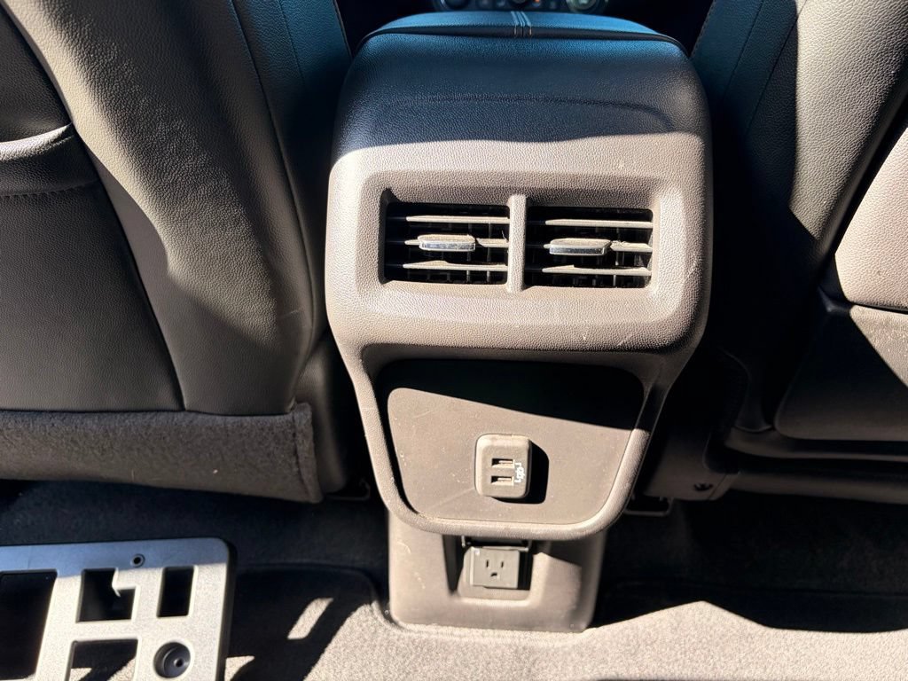 Used 2024 GMC Terrain AT4 w/ Tech Package AWD/4WD image 29