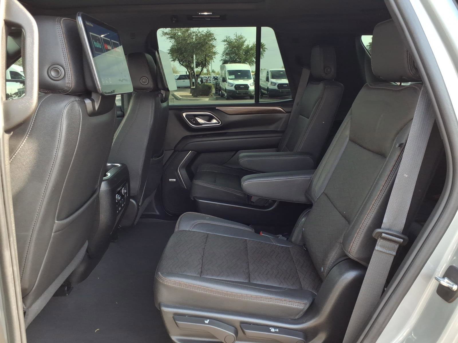 Used 2024 Chevrolet Tahoe High Country w/ Advanced Technology Package image 17