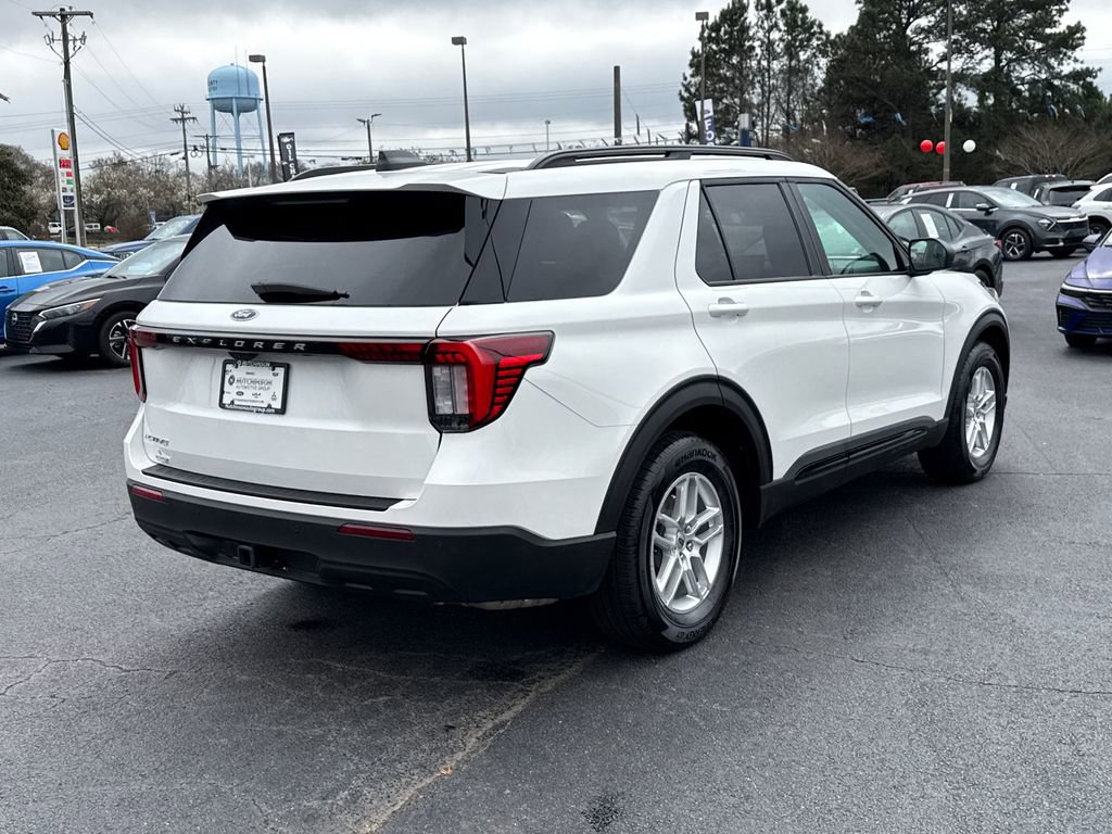 Certified 2026 Ford Explorer Active RWD image 7