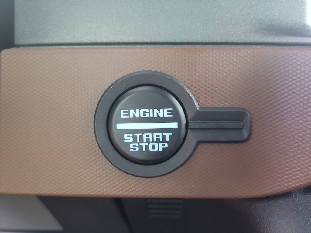 Certified 2024 Ford Bronco Outer Banks AWD/4WD image 26