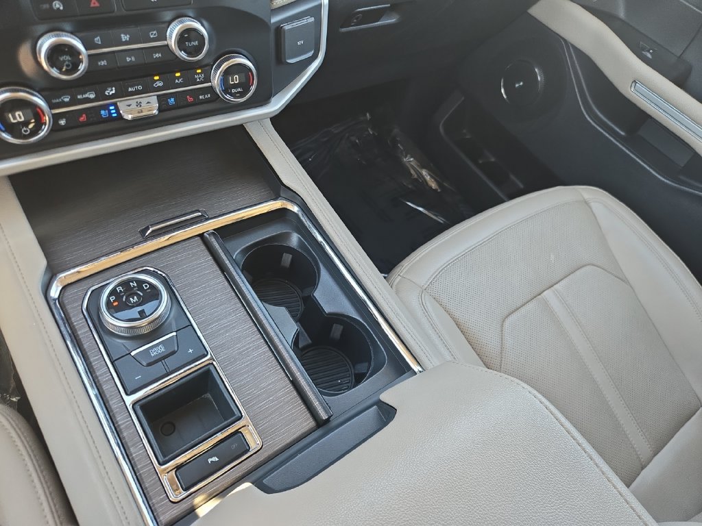 Certified 2024 Ford Expedition Max Limited RWD image 18