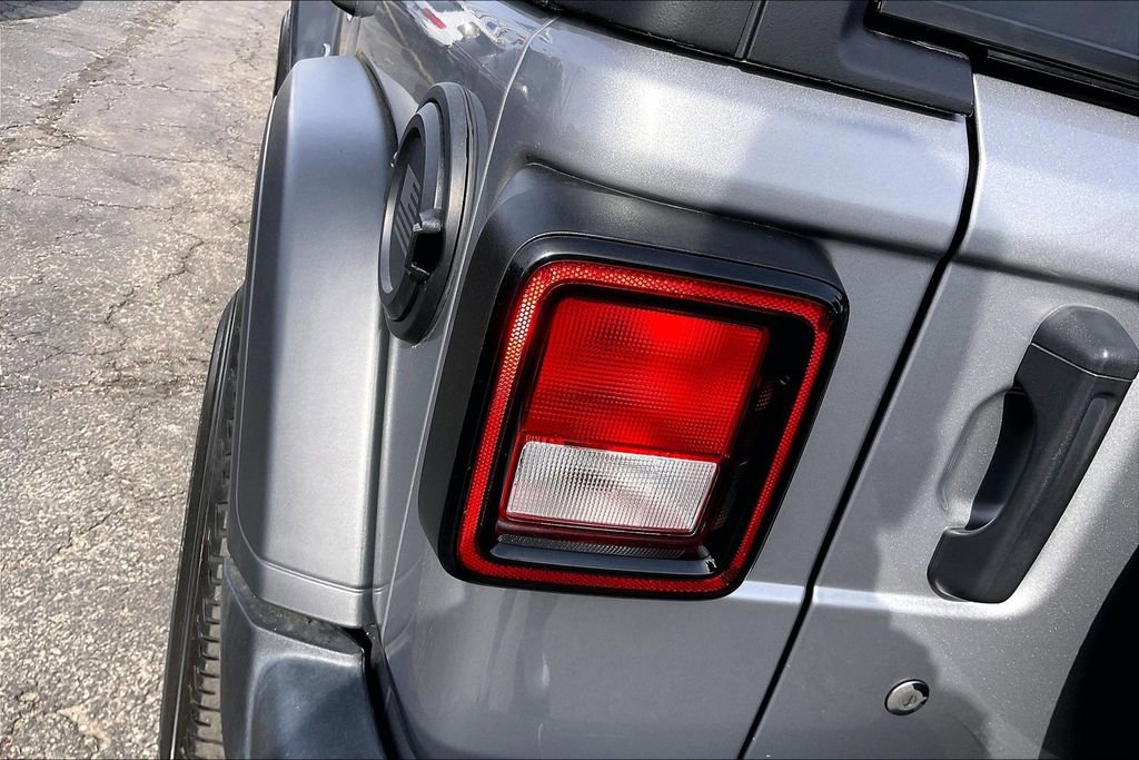 Used 2020 Jeep Wrangler Unlimited Sport S AWD/4WD image 27
