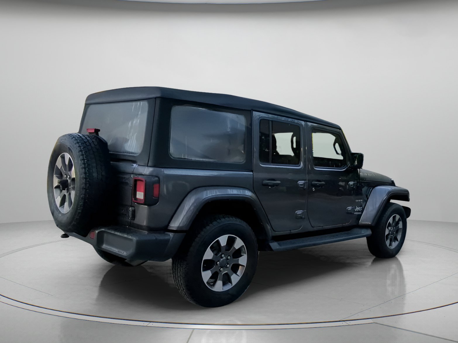Used 2022 Jeep Wrangler Unlimited Sahara AWD/4WD image 28