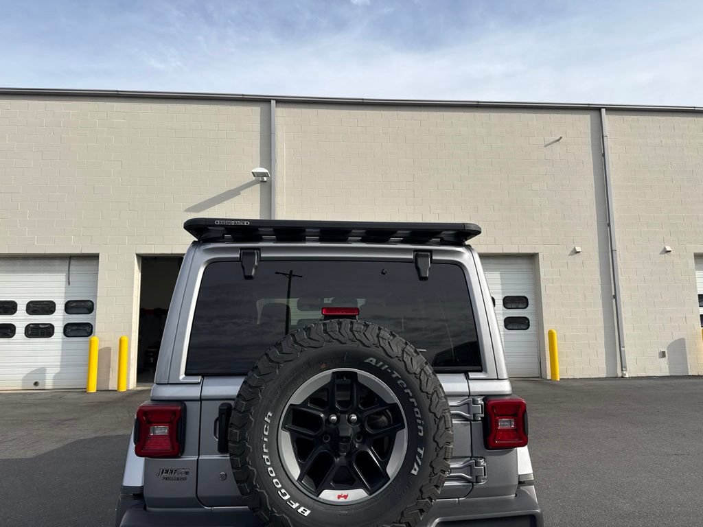 Used 2018 Jeep Wrangler Unlimited Rubicon w/ Dual Top Group AWD/4WD image 5
