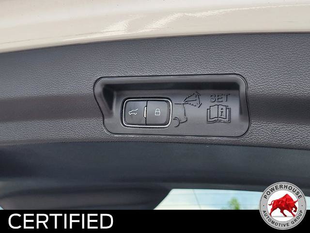 Certified 2020 Ford Explorer Limited AWD/4WD image 15