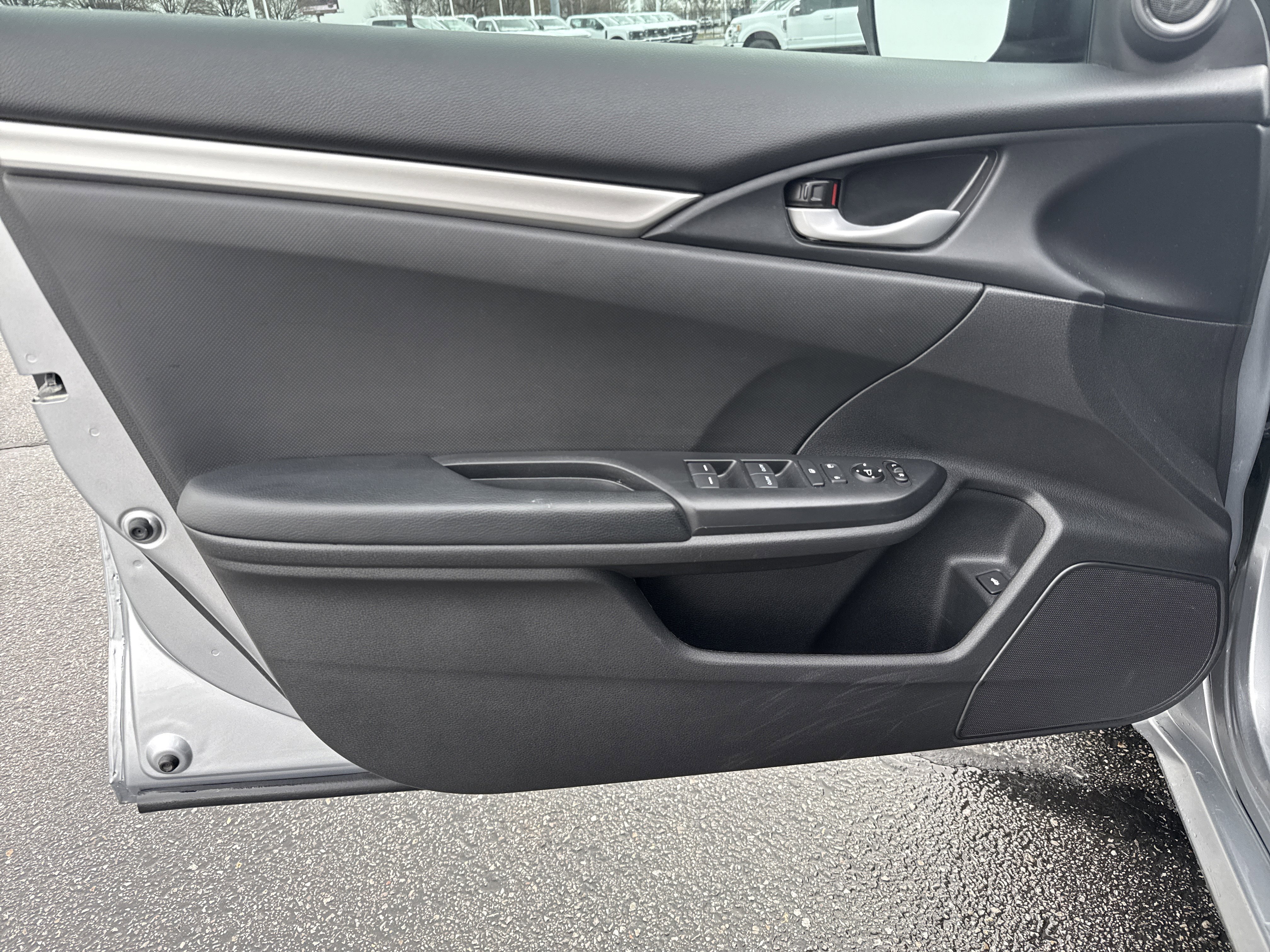 Used 2020 Honda Civic Sport image 17