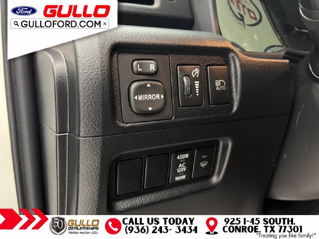 Used 2022 Toyota 4Runner SR5 Premium w/ Moonroof Package AWD/4WD image 23