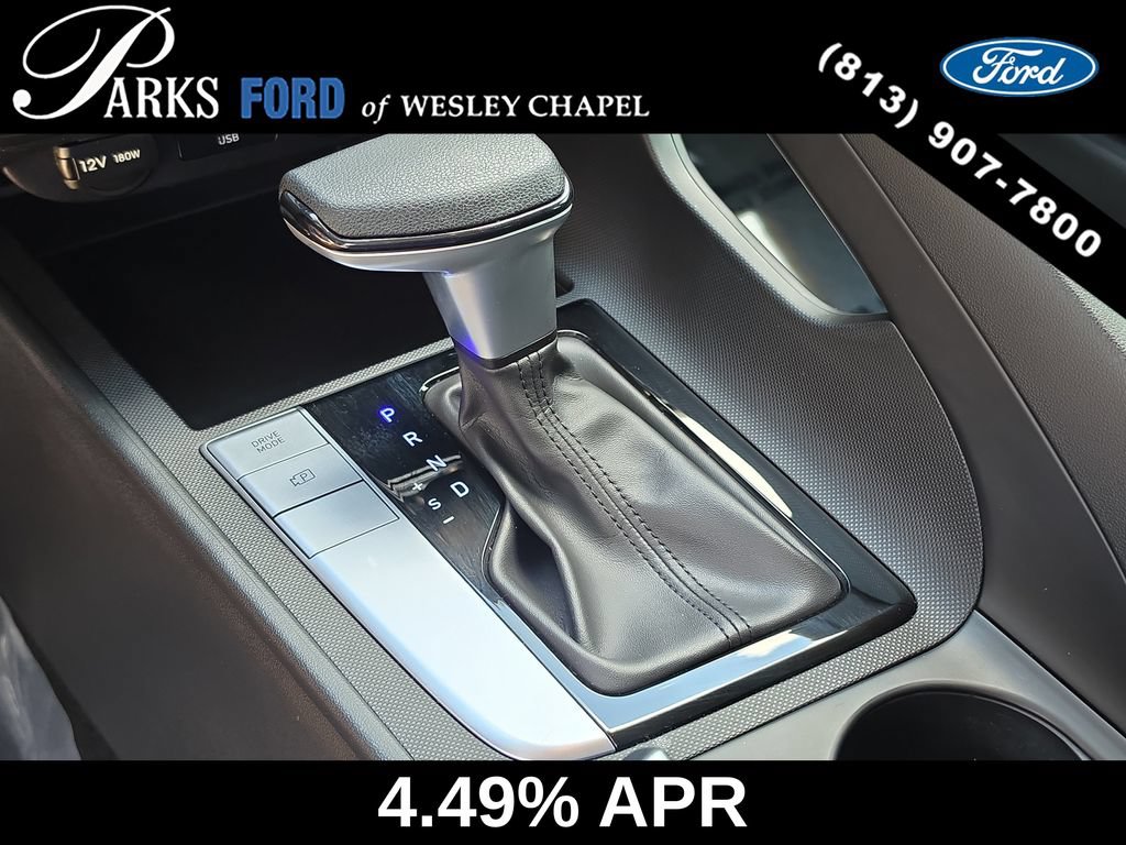 Used 2024 Hyundai Elantra SEL FWD image 24
