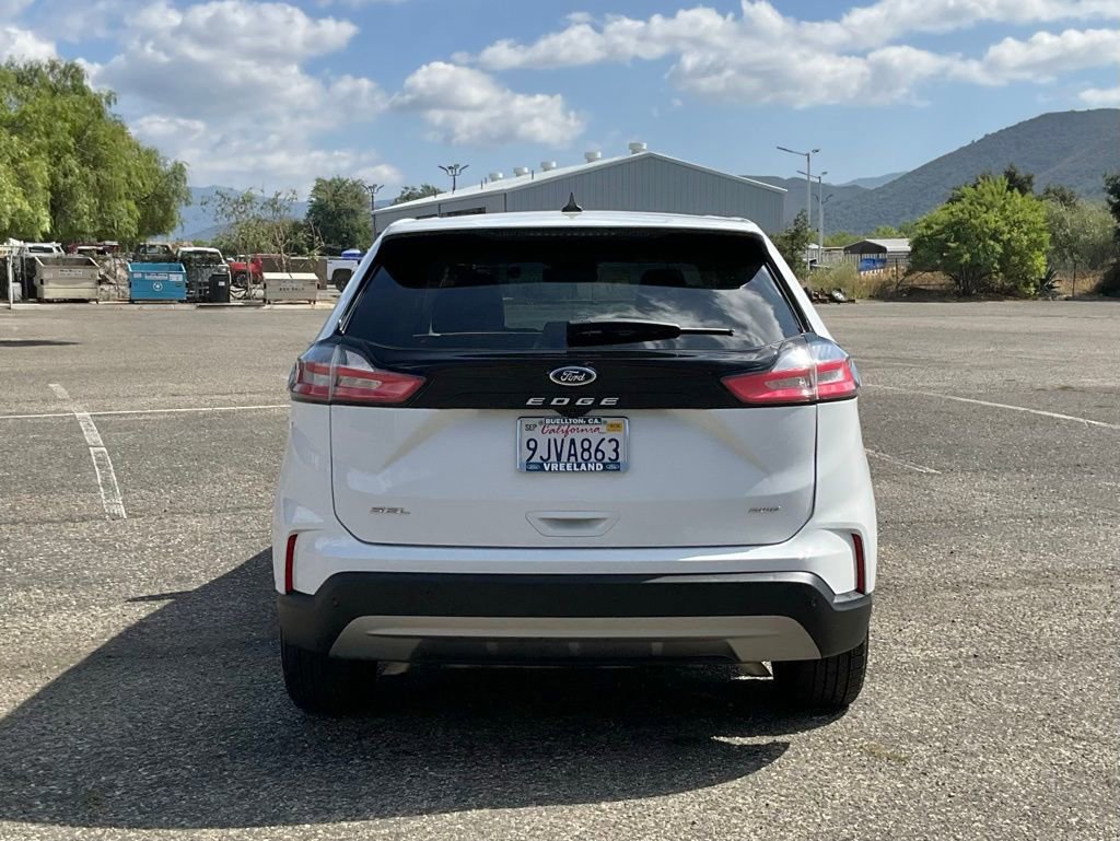 Certified 2024 Ford Edge SEL w/ Convenience Package image 9