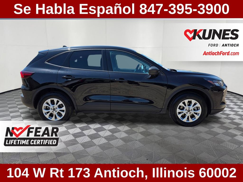 Certified 2025 Ford Escape Active AWD/4WD image 11