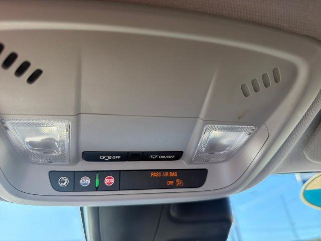 Used 2023 Chevrolet Malibu LT FWD image 24