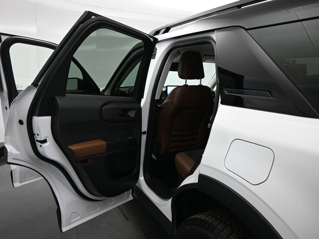 Certified 2023 Ford Bronco Sport Badlands w/ Premium Package image 46