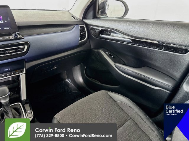 Used 2023 Kia Seltos S w/ Navigation Package FWD image 26