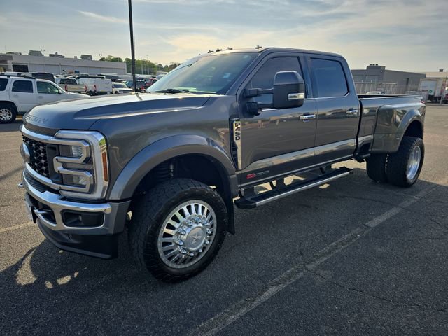 Certified 2024 Ford F450 Lariat w/ Chrome Package