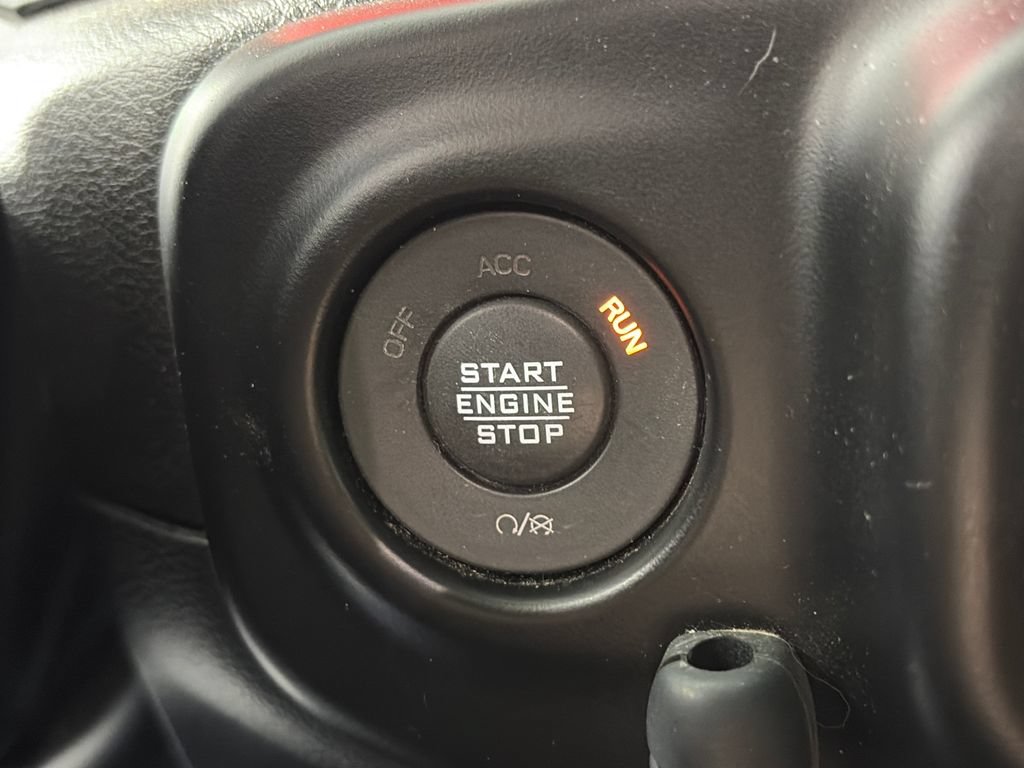 Used 2022 Jeep Gladiator Rubicon w/ LED Lighting Group AWD/4WD image 24