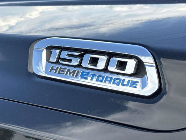 Used 2024 RAM 1500 Laramie RWD image 12