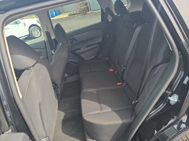 Used 2024 Nissan Rogue S AWD/4WD image 21