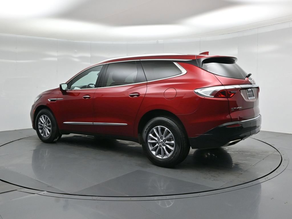 Used 2024 Buick Enclave Premium image 15