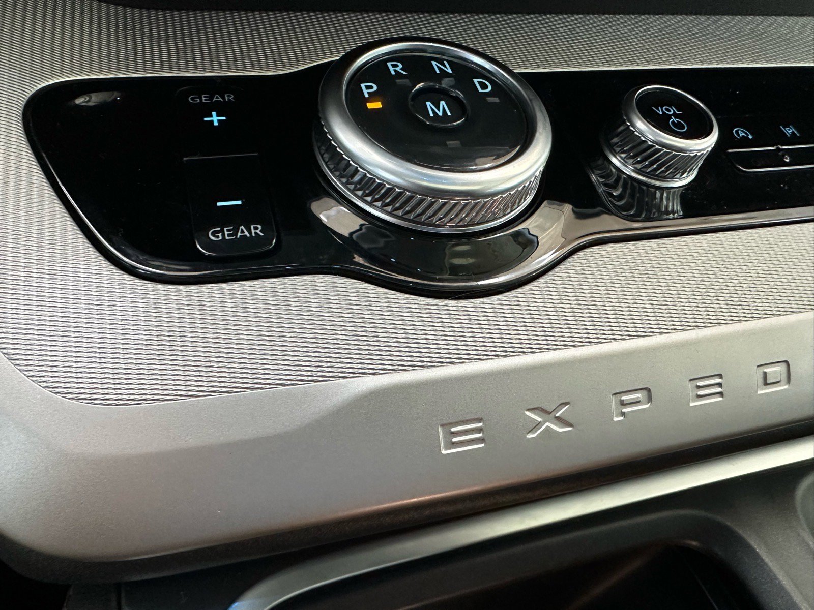 Certified 2025 Ford Expedition Max Active image 40