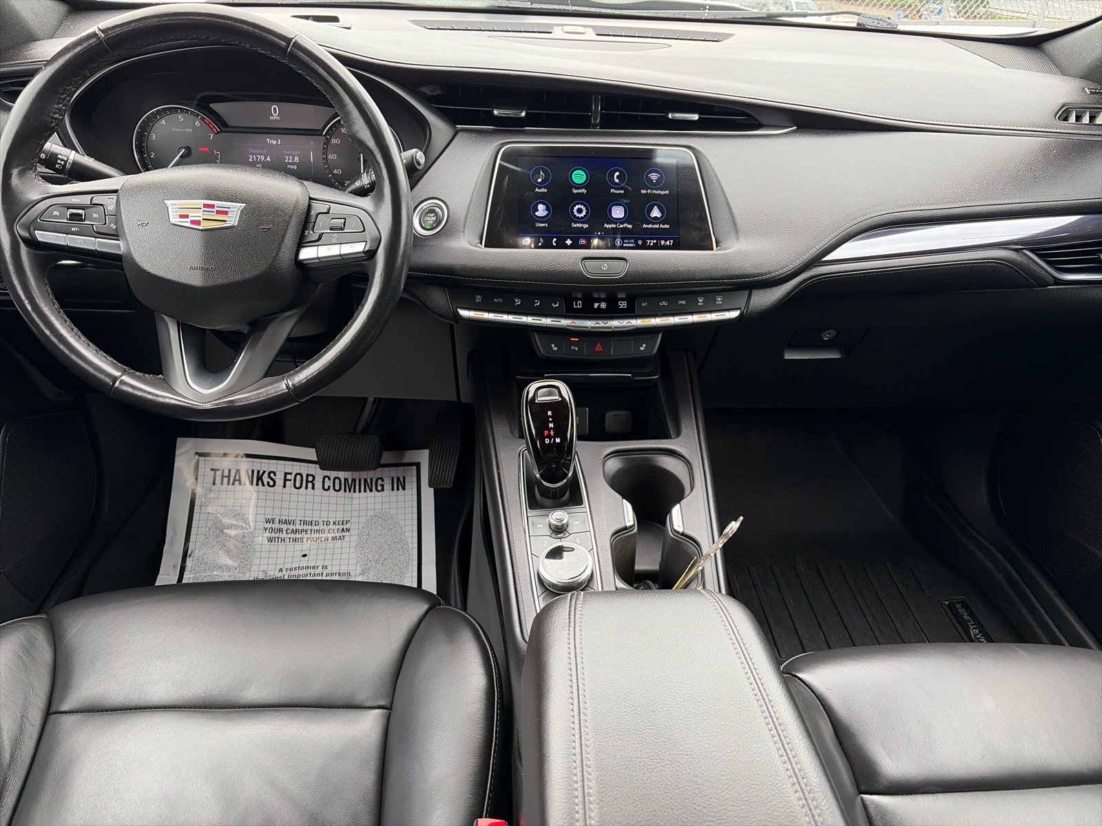 Used 2023 Cadillac XT4 Luxury w/ Cold Weather Package AWD/4WD image 6