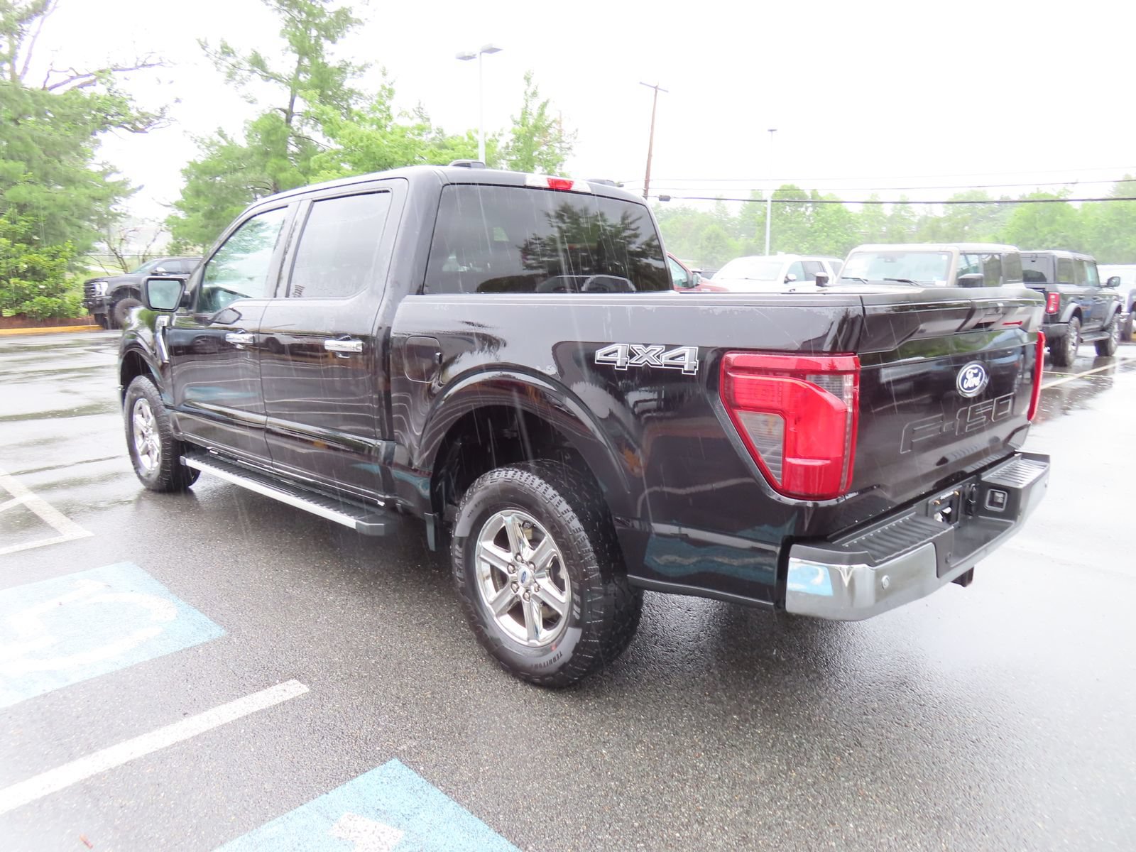 Certified 2025 Ford F150 XLT w/ Equipment Group 301A Standard AWD/4WD image 7