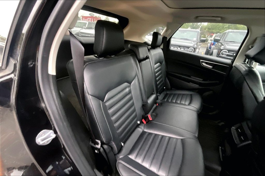 Certified 2022 Ford Edge SEL w/ Convenience Package AWD/4WD image 26