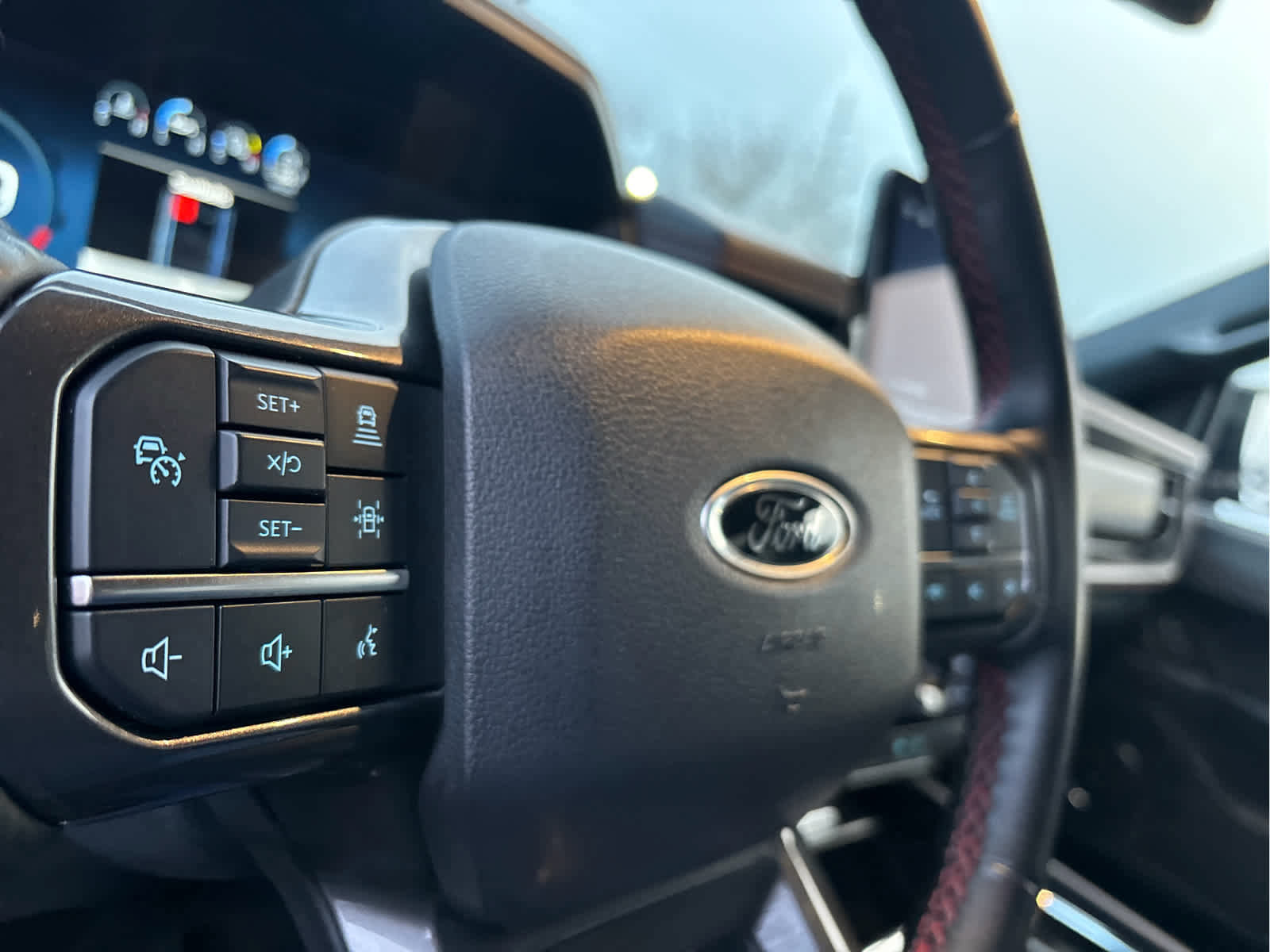 Certified 2023 Ford Expedition Limited image 14