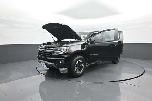 Used 2022 Chevrolet Colorado Z71 AWD/4WD image 34