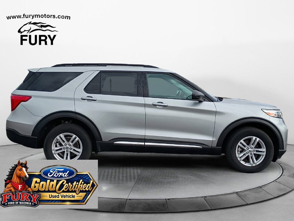 Certified 2024 Ford Explorer XLT AWD/4WD image 2