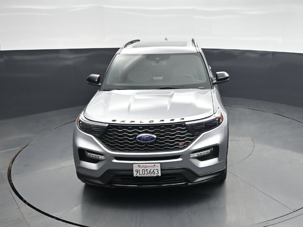 Certified 2023 Ford Explorer ST w/ Equipment Group 401A AWD/4WD image 39
