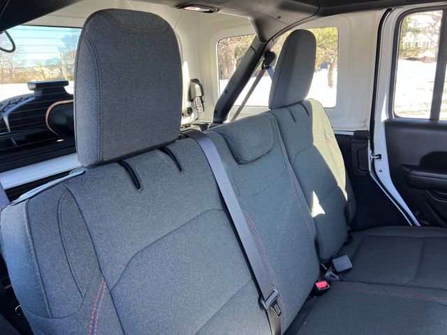 Used 2024 Jeep Wrangler Unlimited Rubicon image 32