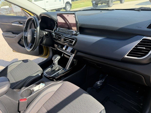 Used 2022 Kia Seltos S AWD/4WD image 36