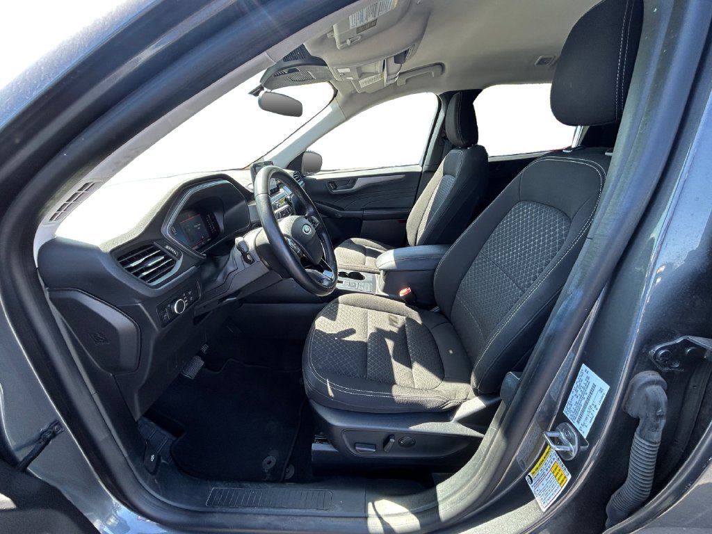 Certified 2024 Ford Escape Active AWD/4WD image 13