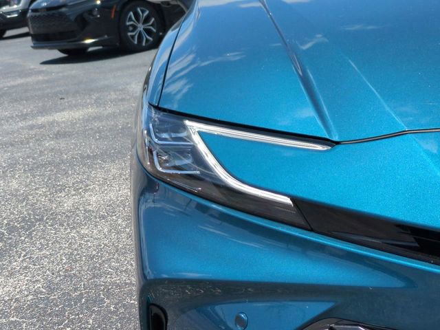 Used 2025 Toyota Camry XLE w/ Premium Plus Package FWD image 10